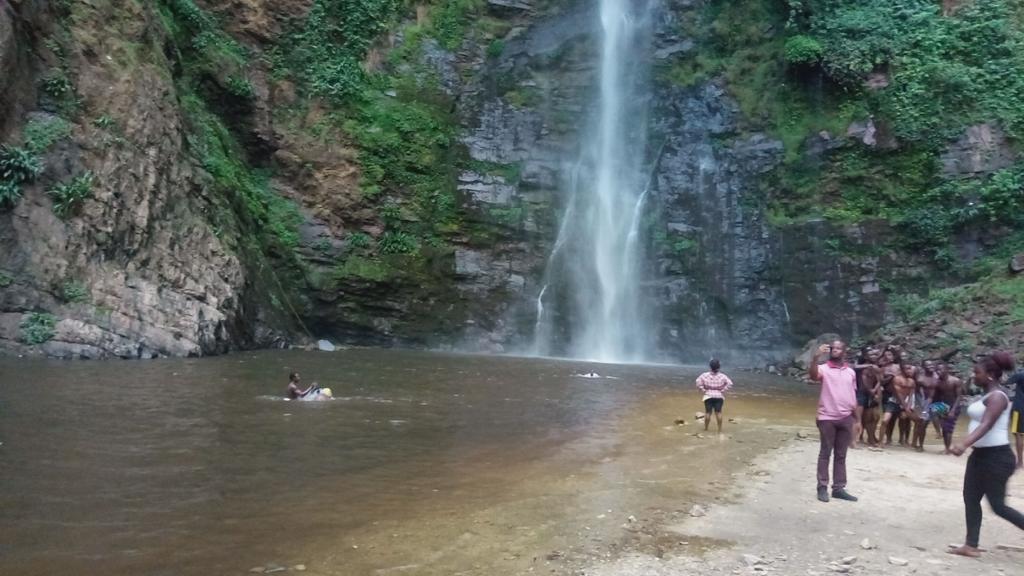 Wli Waterfalls Inn Wli Afegame Buitenkant foto